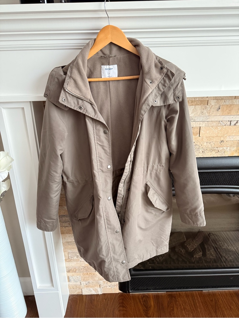 Old Navy Women's Taupe Utility Hooded Jacket